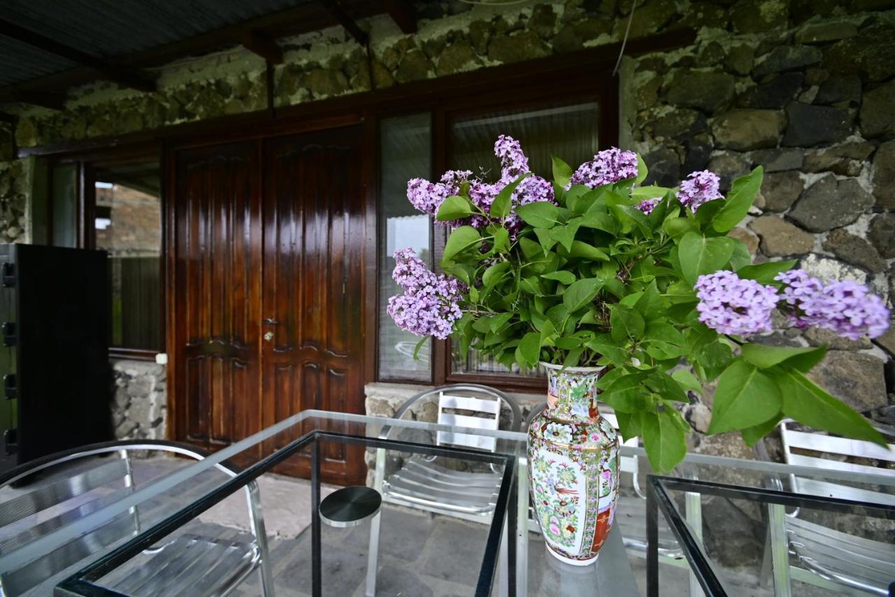 Sevan Tarsus Guesthouse Tsovazard Dış mekan fotoğraf