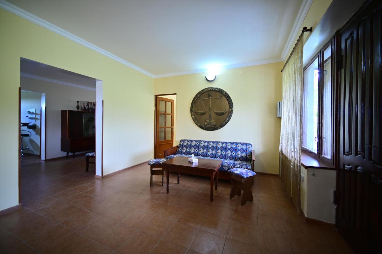 Sevan Tarsus Guesthouse Tsovazard Dış mekan fotoğraf